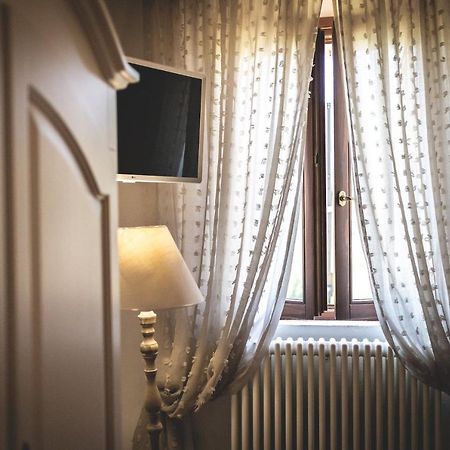 Gatto Rosso Bed & Breakfast Bolgheri Exterior photo